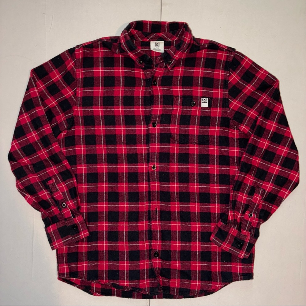 DC Men's Casual Red and Black Checkered Shirt